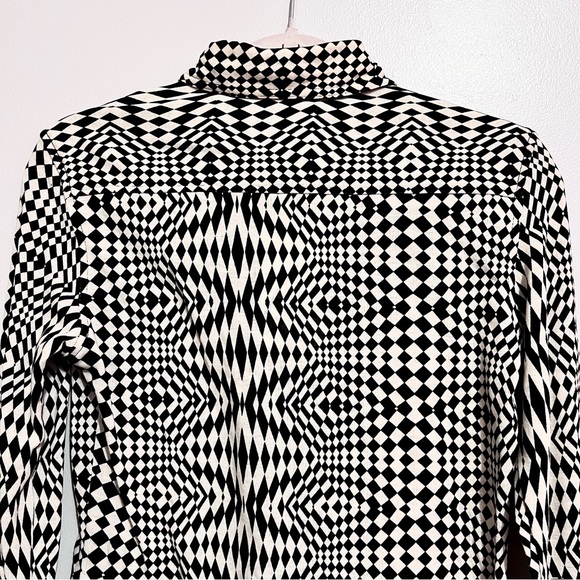 NWT Zara Black & Off-White Whimsical Geometric Y2K Inspired Collared Button-Down - Picture 12 of 15